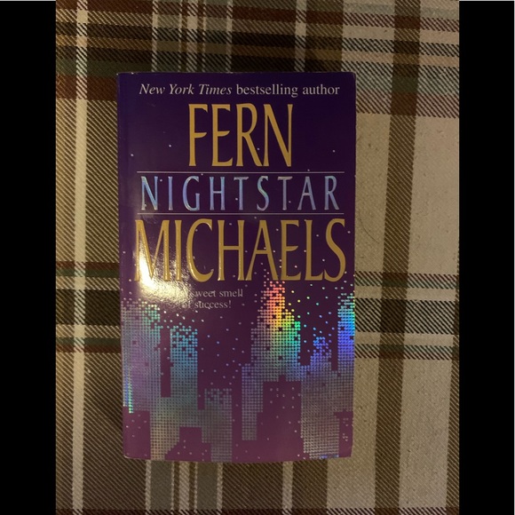 Fern Michaels 4 book bundle - Picture 12 of 13